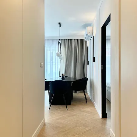 Apartment Renoma Old Town Breslau